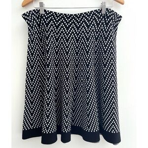 Sioni sweater skirt size petite XL